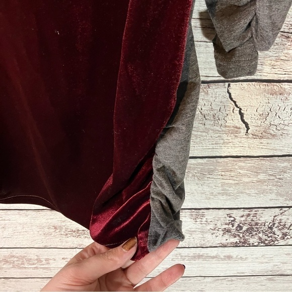 Sundance Burgundy Velvet Ruched Dulcet Tones Tee - Picture 6 of 11